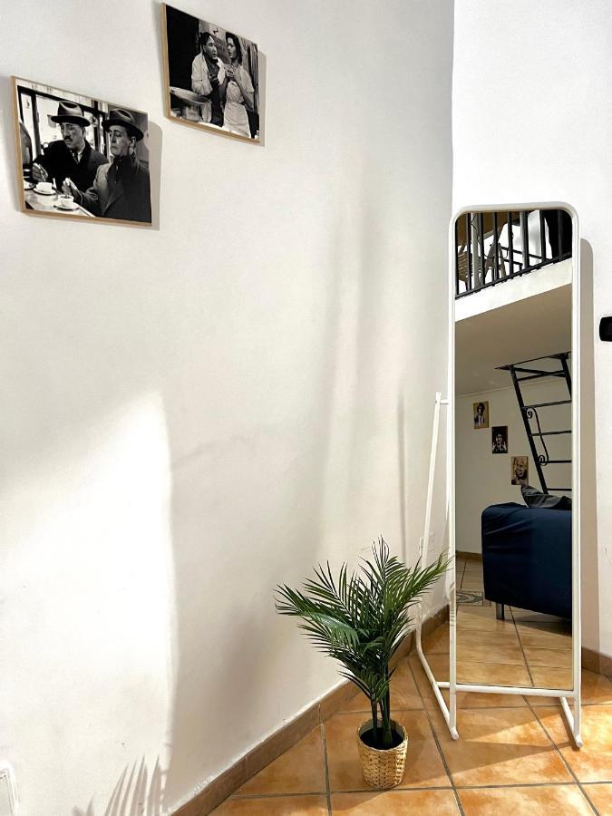 Core Guest House نابولي المظهر الخارجي الصورة