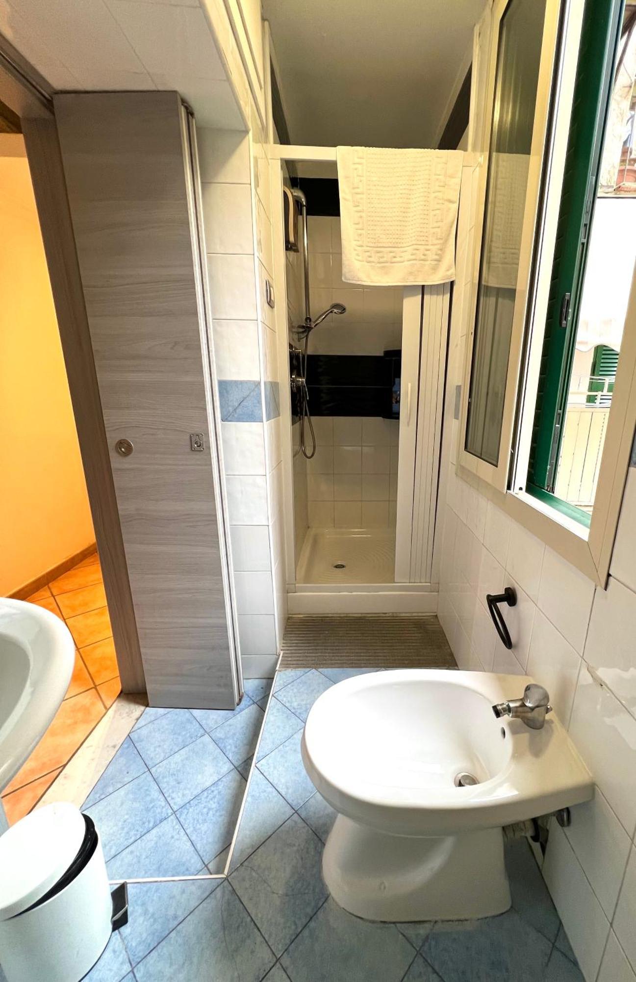 Core Guest House نابولي المظهر الخارجي الصورة