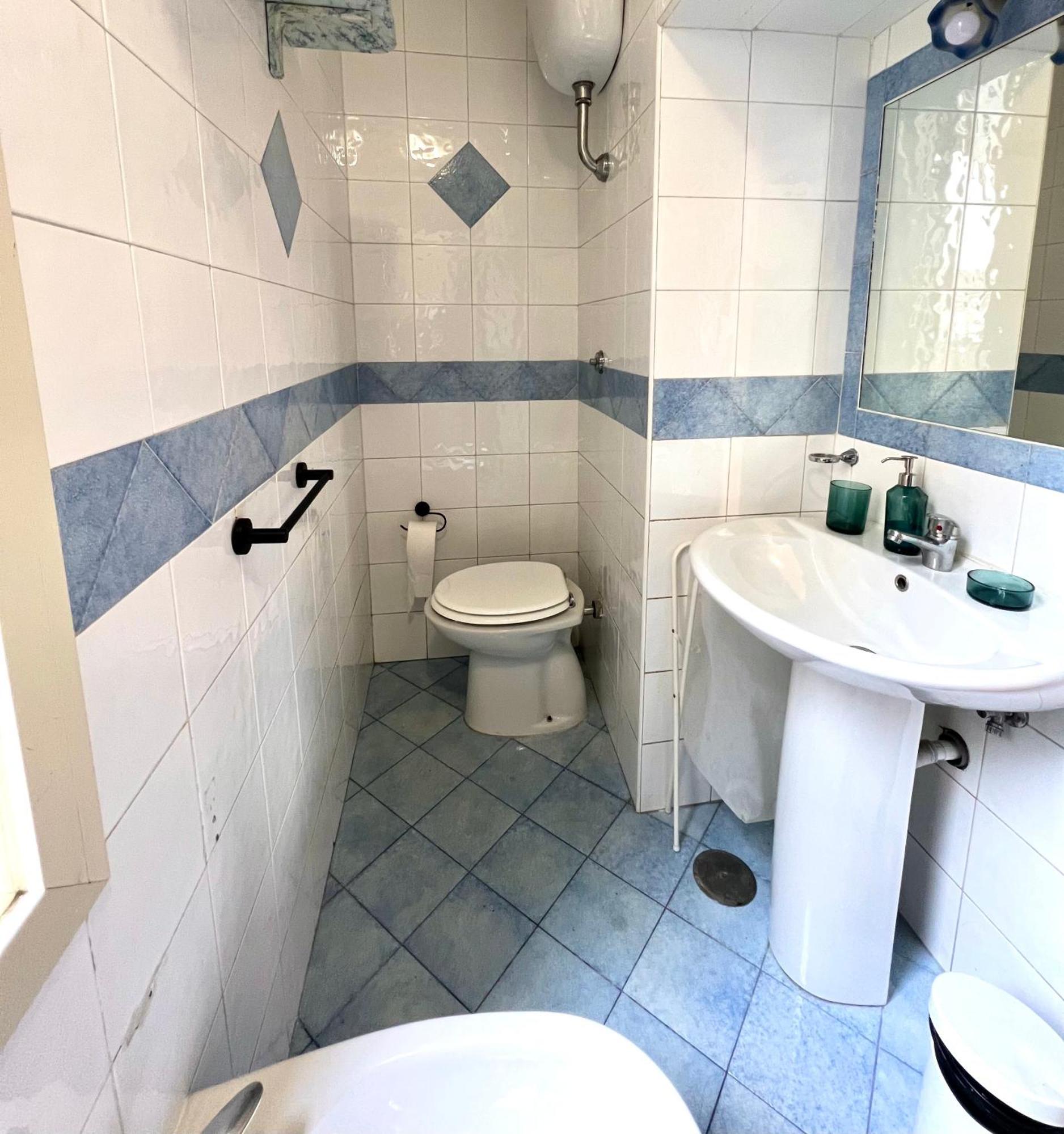 Core Guest House نابولي المظهر الخارجي الصورة