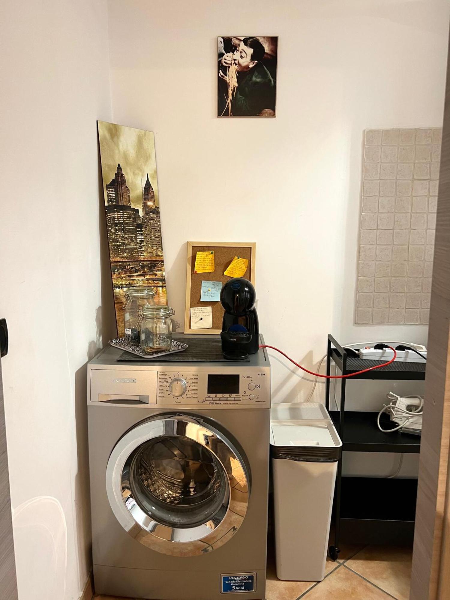 Core Guest House نابولي المظهر الخارجي الصورة
